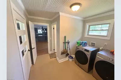 315 W Main Street, Boonville, NC 27011 - Photo 34