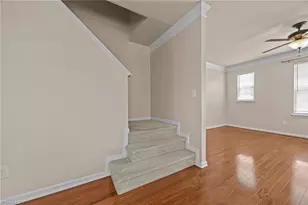 2001 Summerhouse Rd, Cary, NC 27519 - Photo 36