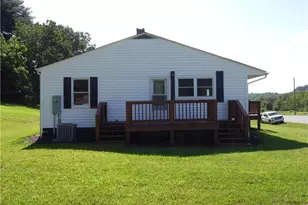 569 N Sparta Pkwy, Sparta, NC 28675 - Photo 26