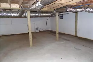 569 N Sparta Pkwy, Sparta, NC 28675 - Photo 32