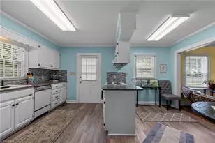 1510 W Davis St, Burlington, NC 27215 - Photo 10
