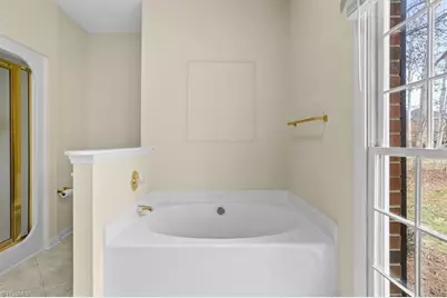 6101 Oak Glenn Court, Summerfield, NC 27358 - Photo 18