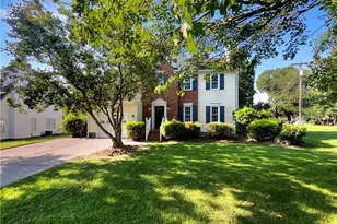 1200 Salem Crossing Rd, Kernersville, NC 27284 - Photo 1