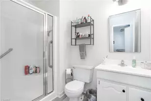 2201 Blue Stone Ln, Winston-Salem, NC 27107 - Photo 16