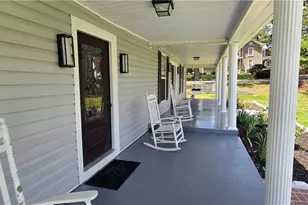 535 Patrick St, Eden, NC 27288 - Photo 4