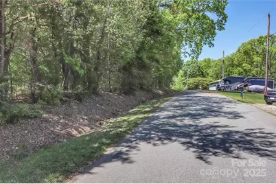 4271 Candlewood Drive, Sherrills Ford, NC 28673 - Photo 6