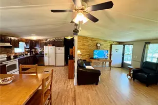 129 Seabrook Rd, Mount Airy, NC 27030 - Photo 8