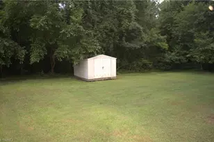 305 Rosemary Dr, Archdale, NC 27263 - Photo 6