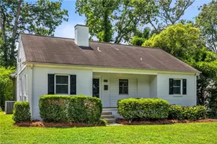 1415 Seminole Dr, Greensboro, NC 27408 - Photo 2