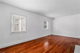 1415 Seminole Dr, Greensboro, NC 27408 - Photo 10