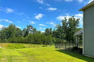 1823 Ridge Creek Dr, Kernersville, NC 27284 - Photo 40