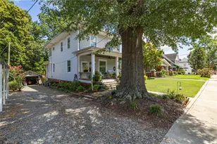 319 Maple Ave, Reidsville, NC 27320 - Photo 2