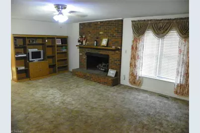 2906 Leonard Road, Lexington, NC 27295 - Photo 2