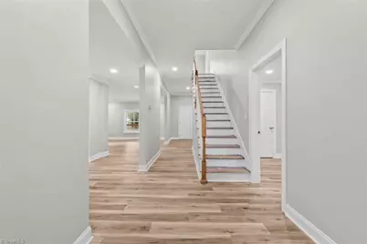 805 W 5th Avenue, Lexington, NC 27292 - Photo 14