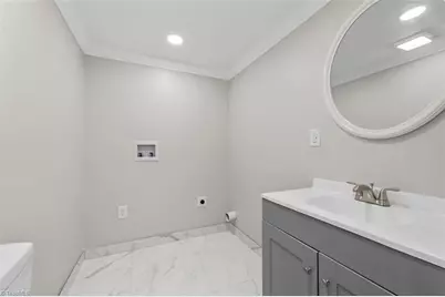 805 W 5th Avenue, Lexington, NC 27292 - Photo 34