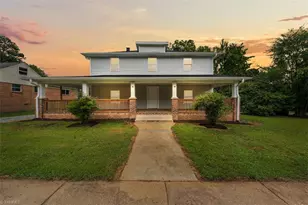 805 W 5th Ave, Lexington, NC 27292 - Photo 1