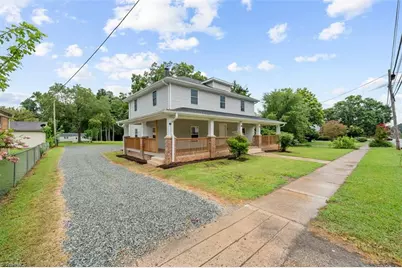 805 W 5th Avenue, Lexington, NC 27292 - Photo 2