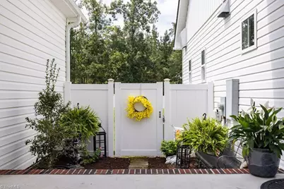 808 John Black Road, Lexington, NC 27292 - Photo 2