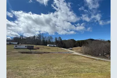 6043 N Nc Highway 16, Millers Creek, NC 28651 - Photo 30