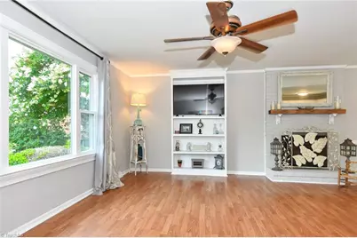 5004 Renville Drive, Greensboro, NC 27406 - Photo 10