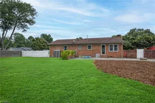 5004 Renville Dr, Greensboro, NC 27406 - Photo 30