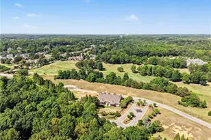 16 Creswell Manor Dr, Greensboro, NC 27407 - Photo 46