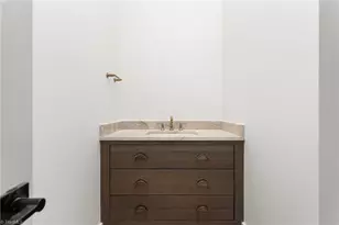 1150 Lochshire Dr, Burlington, NC 27215 - Photo 24