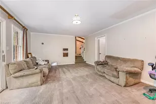 2651 Wallingford Rd, Winston-Salem, NC 27101 - Photo 4