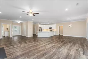 311 Marigold Ln, Lexington, NC 27292 - Photo 8