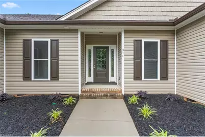 311 Marigold Lane, Lexington, NC 27292 - Photo 4