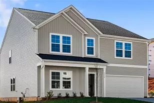 4362 Honeysuckle Vine Dr, Winston-Salem, NC 27106 - Photo 2