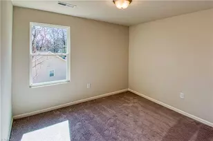 165 Glasmere Ct, Winston-Salem, NC 27101 - Photo 8