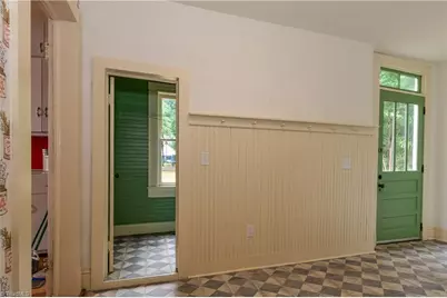 802 Lawsonville Avenue, Reidsville, NC 27320 - Photo 34
