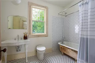 802 Lawsonville Ave, Reidsville, NC 27320 - Photo 40