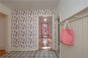 802 Lawsonville Ave, Reidsville, NC 27320 - Photo 12