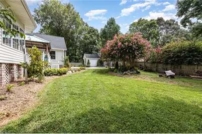 4407 Oak Hollow Drive, High Point, NC 27265 - Photo 10