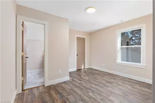 402 W Clay St, Mebane, NC 27302 - Photo 22