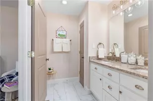 402 W Clay St, Mebane, NC 27302 - Photo 16