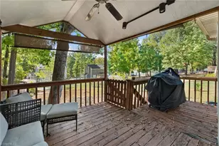 420 Sherwood Ct, Eden, NC 27288 - Photo 34