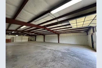 4235 Seven Lakes Plaza, West End, NC 27376 - Photo 18