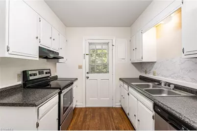 344 Hanover Arms Court #C, Winston-Salem, NC 27104 - Photo 10