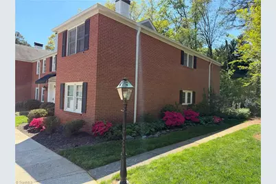 344 Hanover Arms Court #C, Winston-Salem, NC 27104 - Photo 2