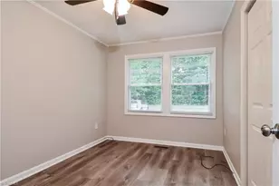 2034 Willow Rd, Greensboro, NC 27406 - Photo 12