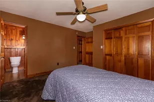 607 W Pine Cir, Wilkesboro, NC 28697 - Photo 32