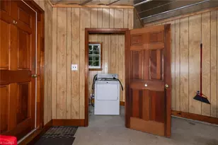 607 W Pine Cir, Wilkesboro, NC 28697 - Photo 34