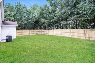 908 Brushy Fork Dr, Greensboro, NC 27406 - Photo 14