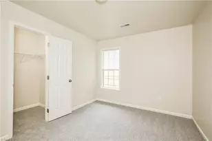 908 Brushy Fork Dr, Greensboro, NC 27406 - Photo 10