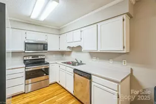 4604 Hopewood Dr, Graham, NC 27253 - Photo 14