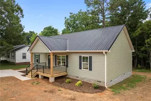 2230 Burch Bridge Rd, Burlington, NC 27217 - Photo 4