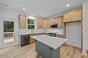 2230 Burch Bridge Rd, Burlington, NC 27217 - Photo 10